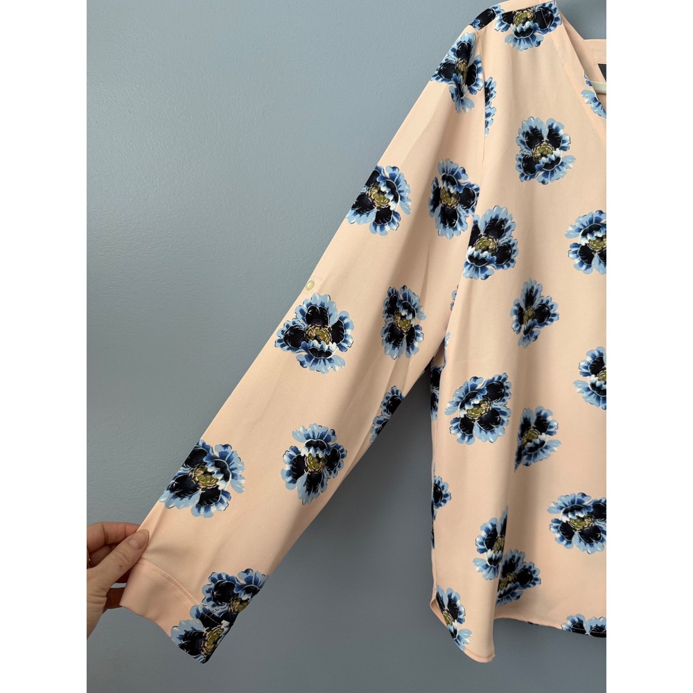 LOFT Blush Pink Blue Floral Long Roll-Tab Sleeve Double V-Neck Boho Size Large - Picture 4 of 10